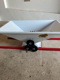 Pigiatrice grifo macchine enologiche