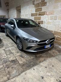 MERCEDES-BENZ CLA 200 d Automatic Shooting Brake