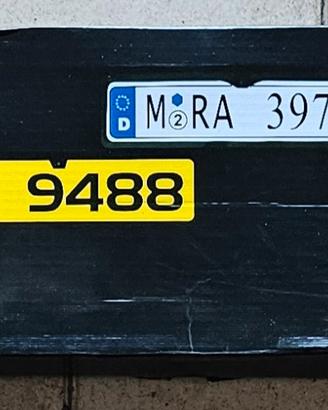 Portatarga con telecamera infrarossi 