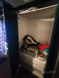 Armadio in legno per cameretta