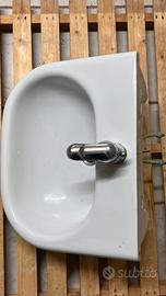 Sanitari sospesi bagno completi WC bidet lavandino