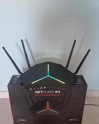 Netduma R3 router gaming fascia alta