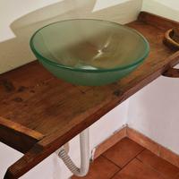 antico lavatoio adibito a lavello