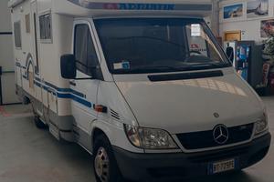 Adria STARGO 665SP MERCEDES 316 156cvcon portamoto