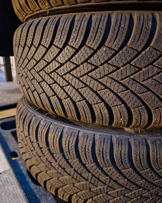Pneumatici Gomme 185/55 15 82h M+S invernali