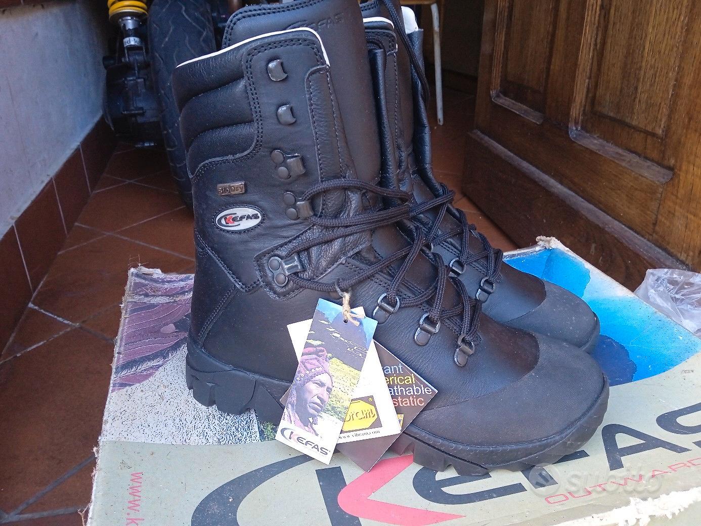 scarponi kefas Abbigliamento e Accessori In vendita a Cosenza
