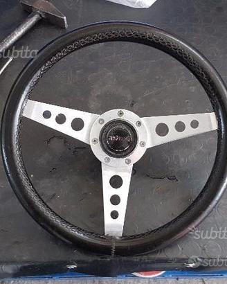 Volante sportivo Astrali