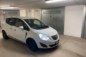 Opel Meriva cambio automatico