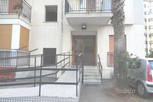 Posto auto via tricomi 17