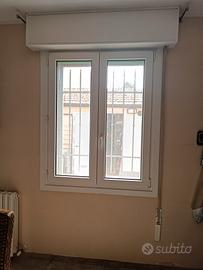 Finestra in PVC bianca