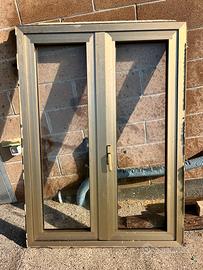 Finestra in alluminio 2 ante