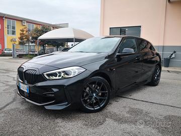 BMW 118 d Aut. 5p. Msport ***CAR PLAY***TELECAMERA