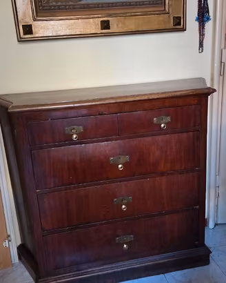 Cassettiera antica comò