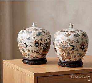 Coppia di potiche cinesi anni '70