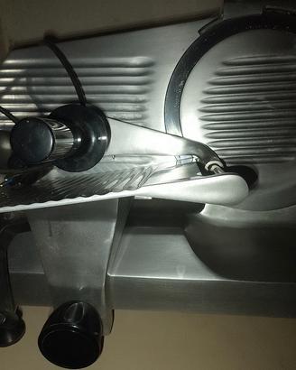 affettatrice  professionale 