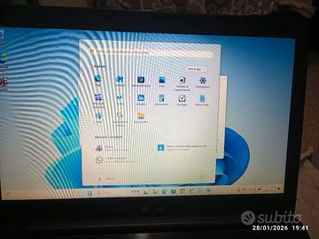 Notebook Asus i7 250SSD 12GB RAM Schedagrafica 940