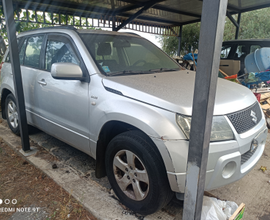 Suzuki Grand Vitara 2'