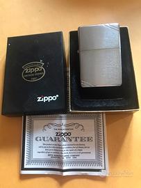 Accendino ZIPPO fin chrome