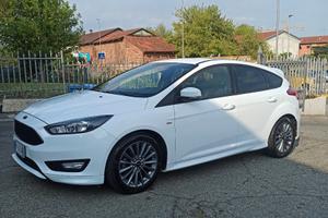 FORD Focus 3ª serie - 2017