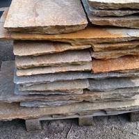 Pietre Luserna per giardino esterno