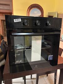 Forno da incasso electrolux NUOVO GARANZIA