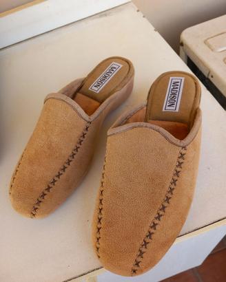 Pantofole nuove MAI USATE