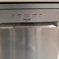 Lavastoviglie Ariston