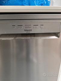 Lavastoviglie Ariston