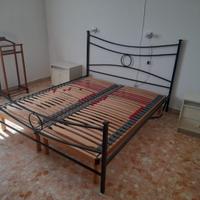 Struttura letto matrimoniale