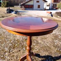 tavolino rotondo in legno