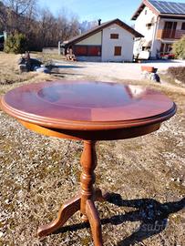 tavolino rotondo in legno