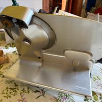 Affettatrice OMAS professionale