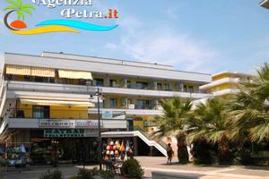 Appart.bilo. trilo fronte mare ad ALBA ADRIATICA