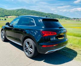 Audi q5 2.0 quattro con gancio traino e vebasto