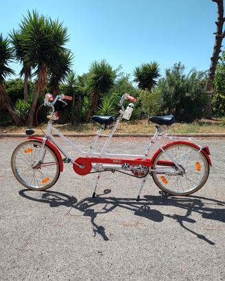 Bicicletta tandem Vetta produzione italiana rossa 