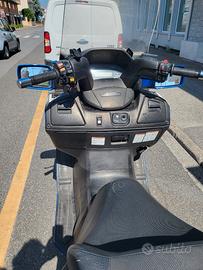 Suzuki Burgman 650 Executive