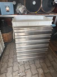 cassettiera in acciaio per pizzeria o simili