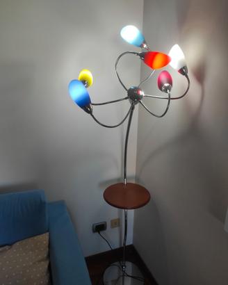 Lampada da terra piantana modello Polipó De Majo