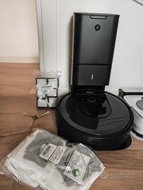 Roomba i7 Plus + molti accessori!