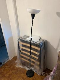 Lampada da terra IKEA