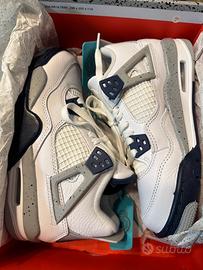 Jordan 4 Retro (Donna) Midnight Navy