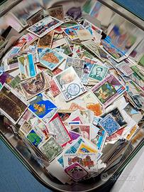 Lotto 3000 francobolli