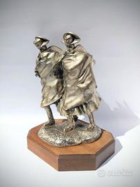 Scultura Di A. Berti Carabinieri nella tormenta