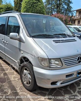 MERCEDES V200 - AUTOVETTURA 7 POSTI