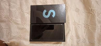 SAMSUNG S22 