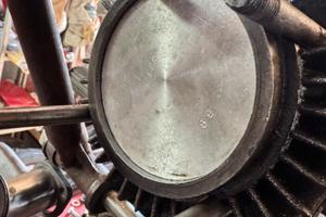 Dispongo ricambi vari , Guzzi 500 S, GTS, V, W,GTV
