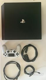 PS4 PRO da 1 TB come nuova
