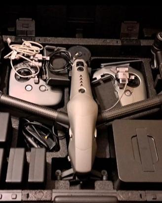 Dji Inspire II, X5S con Crystalsky