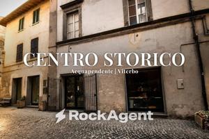 Immobile di 80 m² con 4 locali a Acquapendente