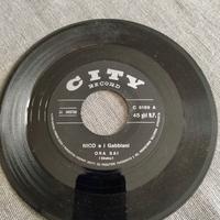 VINILE 45 GIRI - NICO E I GABBIANI